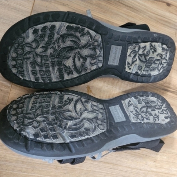 SKechers Memory Foam Sandals Womens Size 7 - Picture 4 of 7